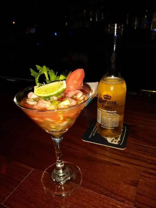 El Salvador Restaurant | restaurant | 481 W Visalia Rd, Farmersville, CA 93223, USA | 5597472207 OR +1 559-747-2207