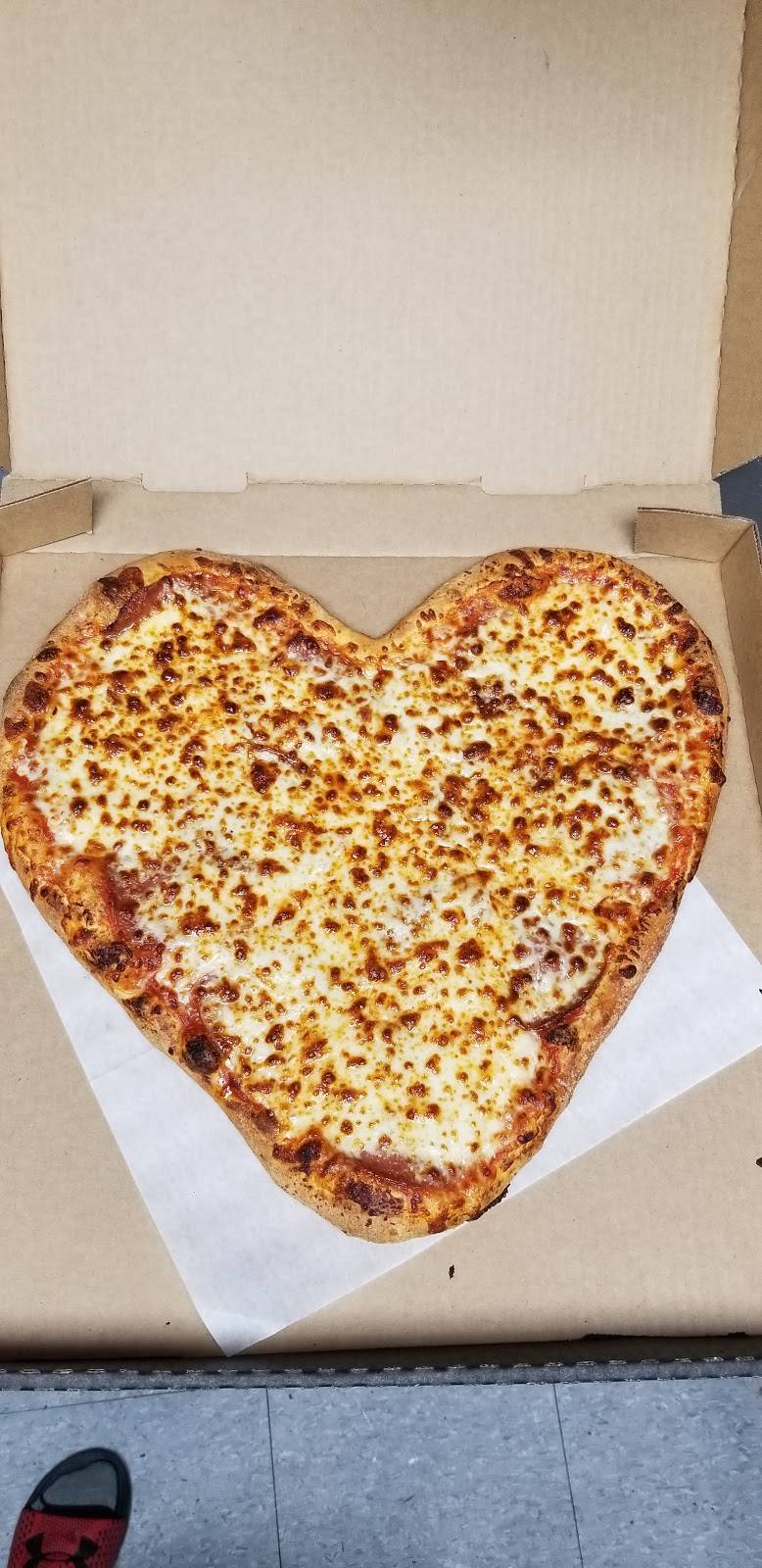 Judys Giovannis | restaurant | 4429 OH-243, Ironton, OH 45638, USA | 7405329061 OR +1 740-532-9061