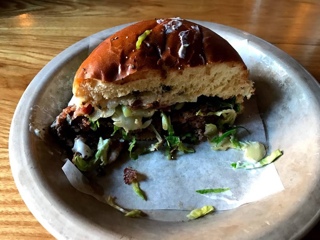 OAK & ALLEY | restaurant | 2308 E Center St, Warsaw, IN 46580, United States | 5743764318 OR +1 574-376-4318