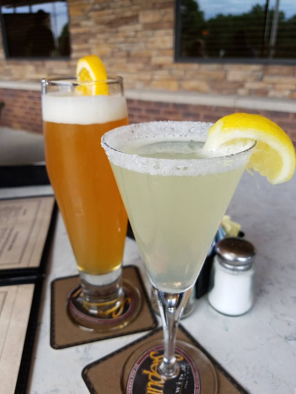 The Urban Grill | restaurant | 3651 86th St, Urbandale, IA 50322, USA | 5152781016 OR +1 515-278-1016