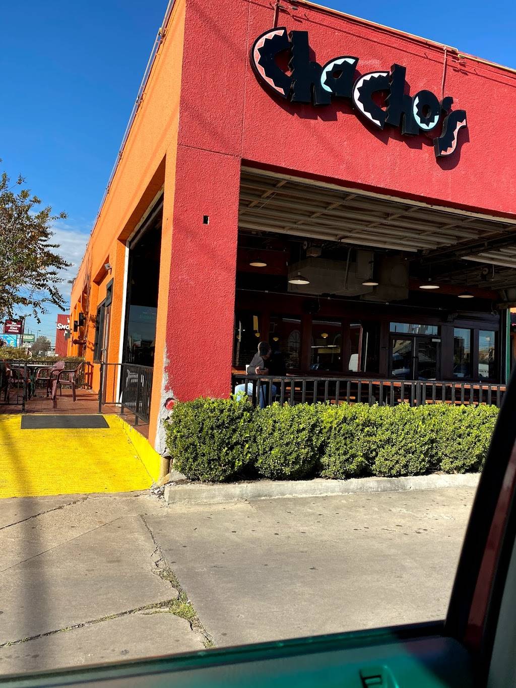 Chachos | restaurant | 6006 Westheimer at, Fountain View Dr, Houston, TX 77057, USA | 7139759699 OR +1 713-975-9699