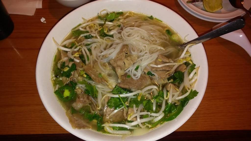 Pho Shiki | restaurant | 2991 25th St, Columbus, IN 47203, USA | 8123759999 OR +1 812-375-9999