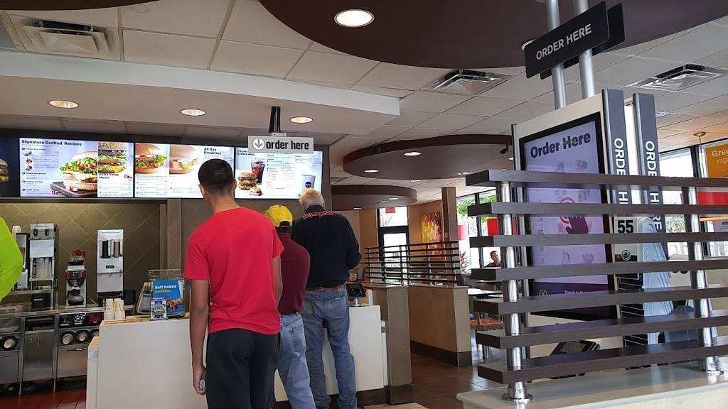 McDonalds | cafe | 6858 Okeechobee Blvd, West Palm Beach, FL 33411, USA | 5616873070 OR +1 561-687-3070
