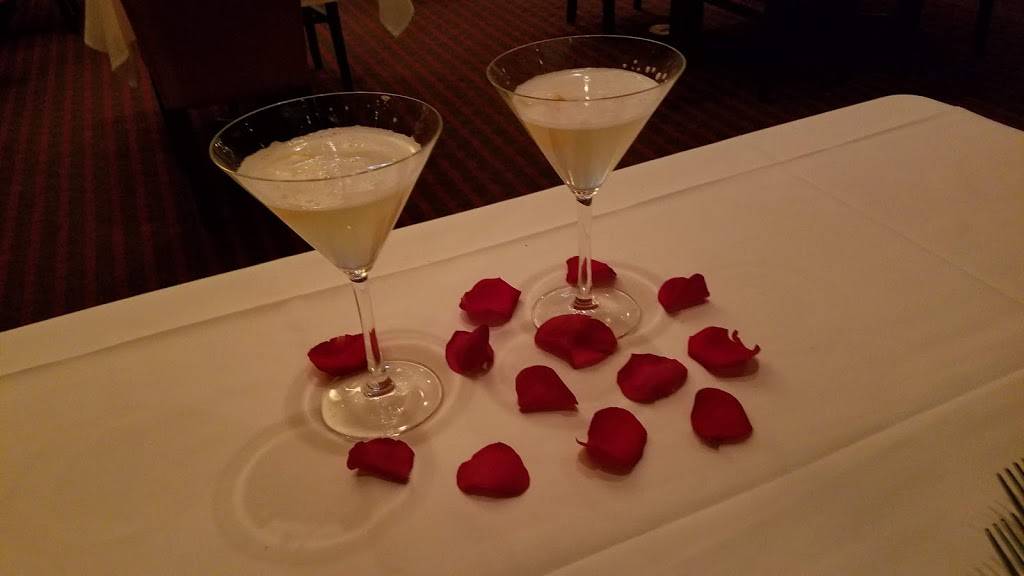 Sullivans Steakhouse | restaurant | 1785 E River Rd, Tucson, AZ 85718, USA | 5202994275 OR +1 520-299-4275