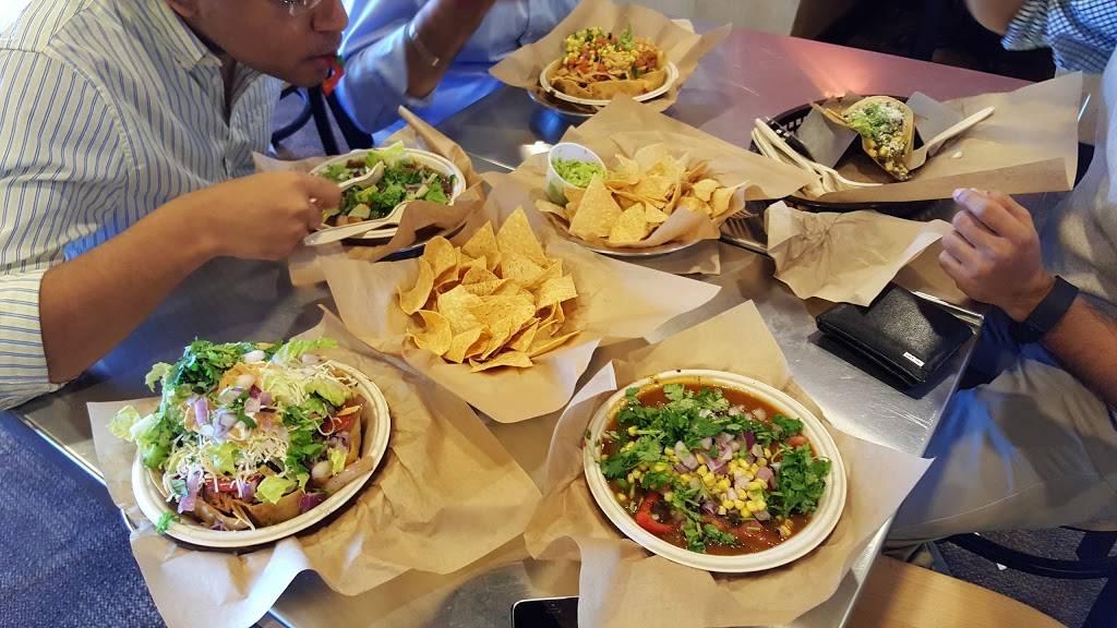 QDOBA Mexican Eats | restaurant | 782 Old Hickory Blvd Suite 120, Brentwood, TN 37027, USA | 6152212152 OR +1 615-221-2152