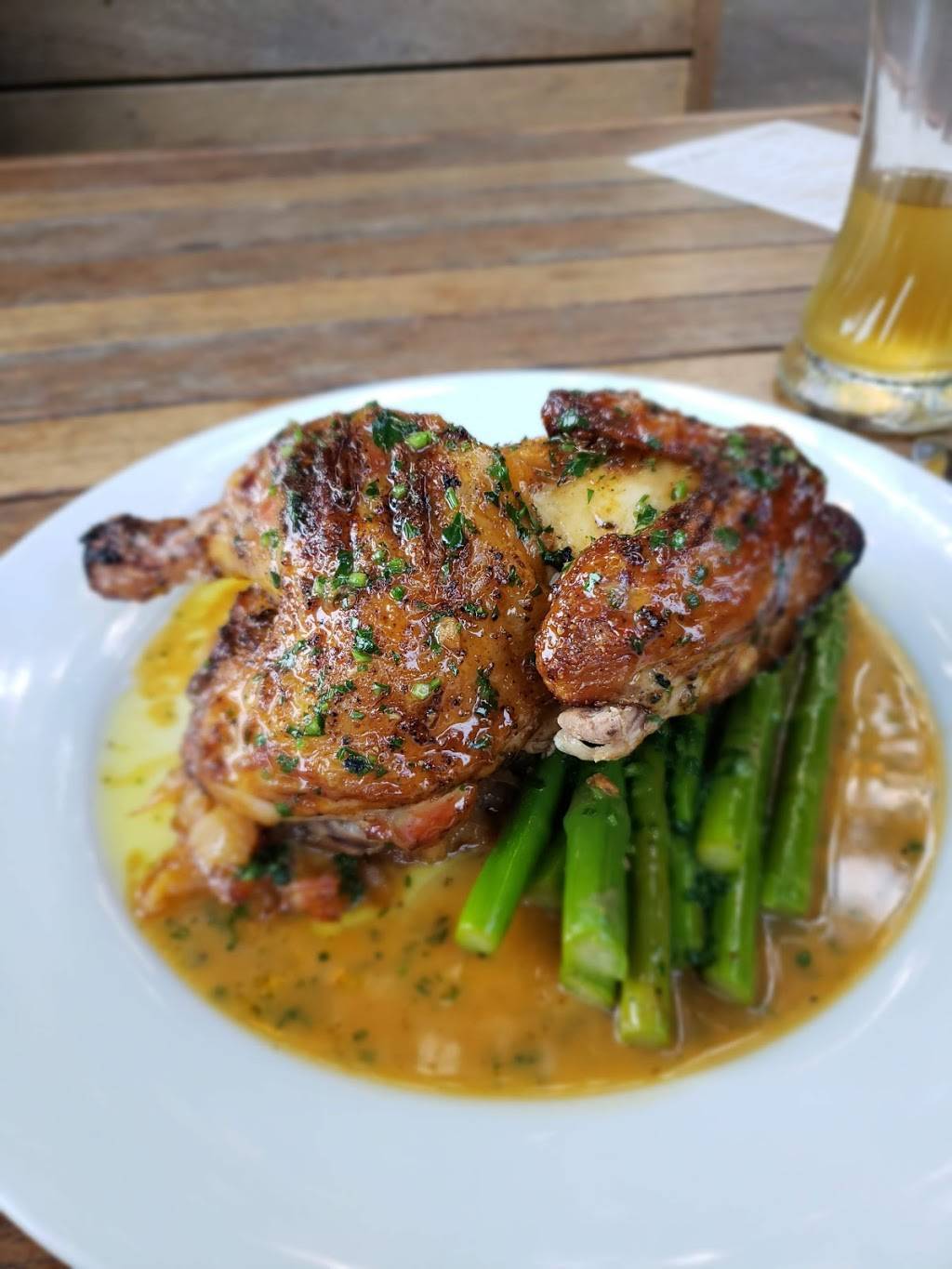 Stammtisch | restaurant | 401 NE 28th Ave, Portland, OR 97232, USA | 5032067983 OR +1 503-206-7983