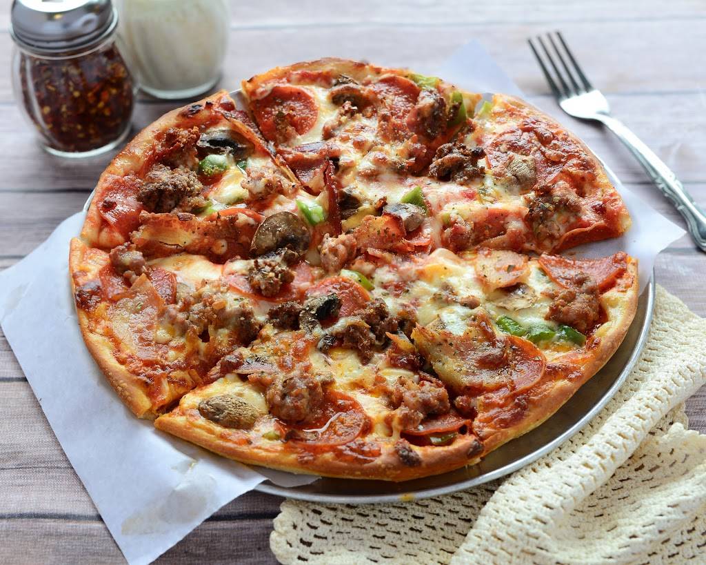 Apollo Pizza | restaurant | 235 Roosevelt Dr, Derby, CT 06418, USA | 2037362379 OR +1 203-736-2379