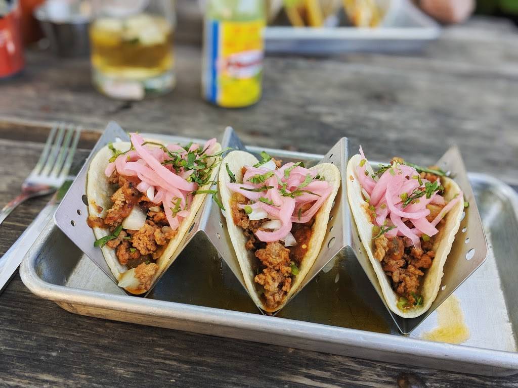 El Poquito | restaurant | 8201 Germantown Ave, Philadelphia, PA 19118, USA | 2677665372 OR +1 267-766-5372