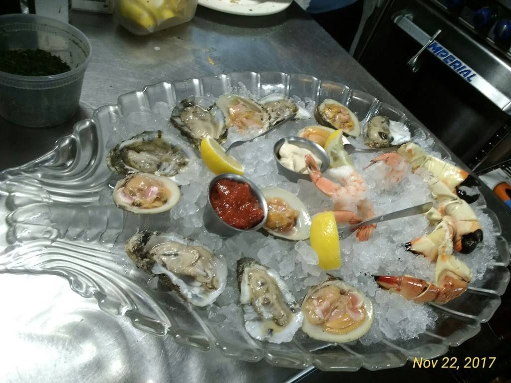 Joeys Seafood Shack | restaurant | 1800 US-1, Vero Beach, FL 32960, USA | 7729188855 OR +1 772-918-8855