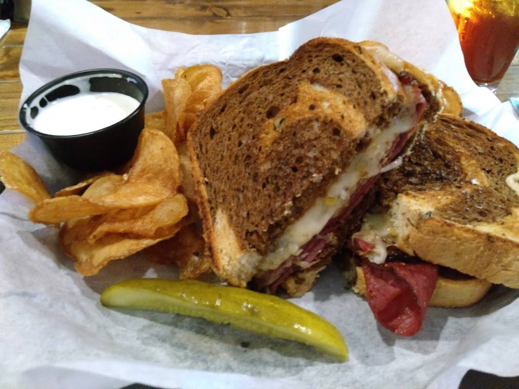 Grub Brothers Eatery & Little Brown Jug | restaurant | 156 W Main St, Washington, NC 27889, USA | 2529404782 OR +1 252-940-4782