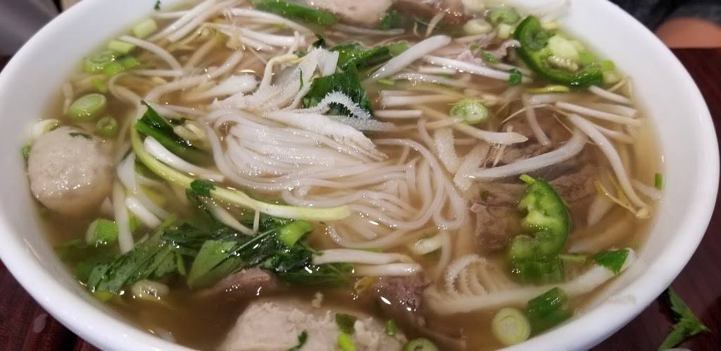 Buckeye Pho | restaurant | 761 Bethel Rd, Columbus, OH 43214, USA | 6144512828 OR +1 614-451-2828