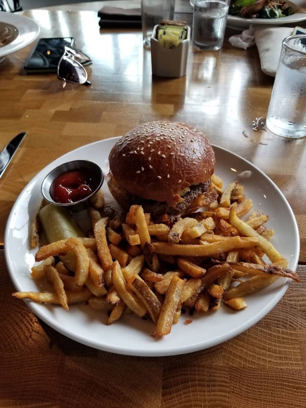 The Promontory | restaurant | 5311 S Lake Park Ave W, Chicago, IL 60615, USA | 3128012100 OR +1 312-801-2100