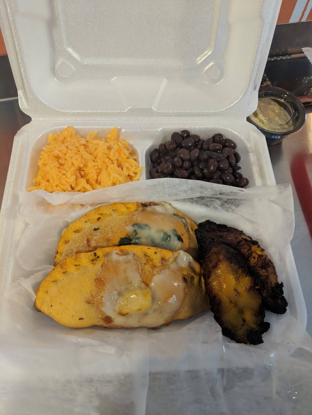 Dada Empanada | restaurant | 1724 Northwest Blvd, Columbus, OH 43212, USA | 6149148400 OR +1 614-914-8400