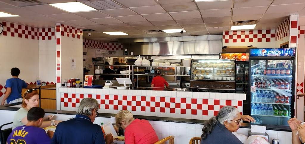 Viktor Pollo Kissimmee | restaurant | 1220 W Vine St, Kissimmee, FL 34741, USA | 4072013549 OR +1 407-201-3549