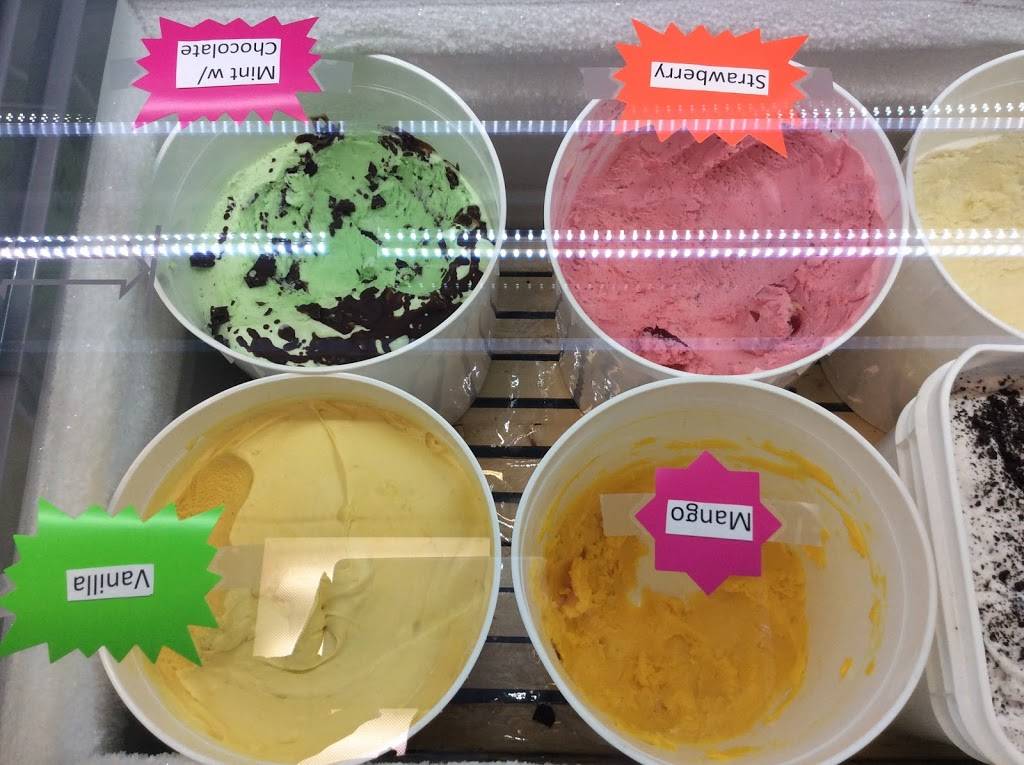 Las 3 Abejas | restaurant | 3614 E 106th St, Chicago, IL 60617, USA | 7732176965 OR +1 773-217-6965