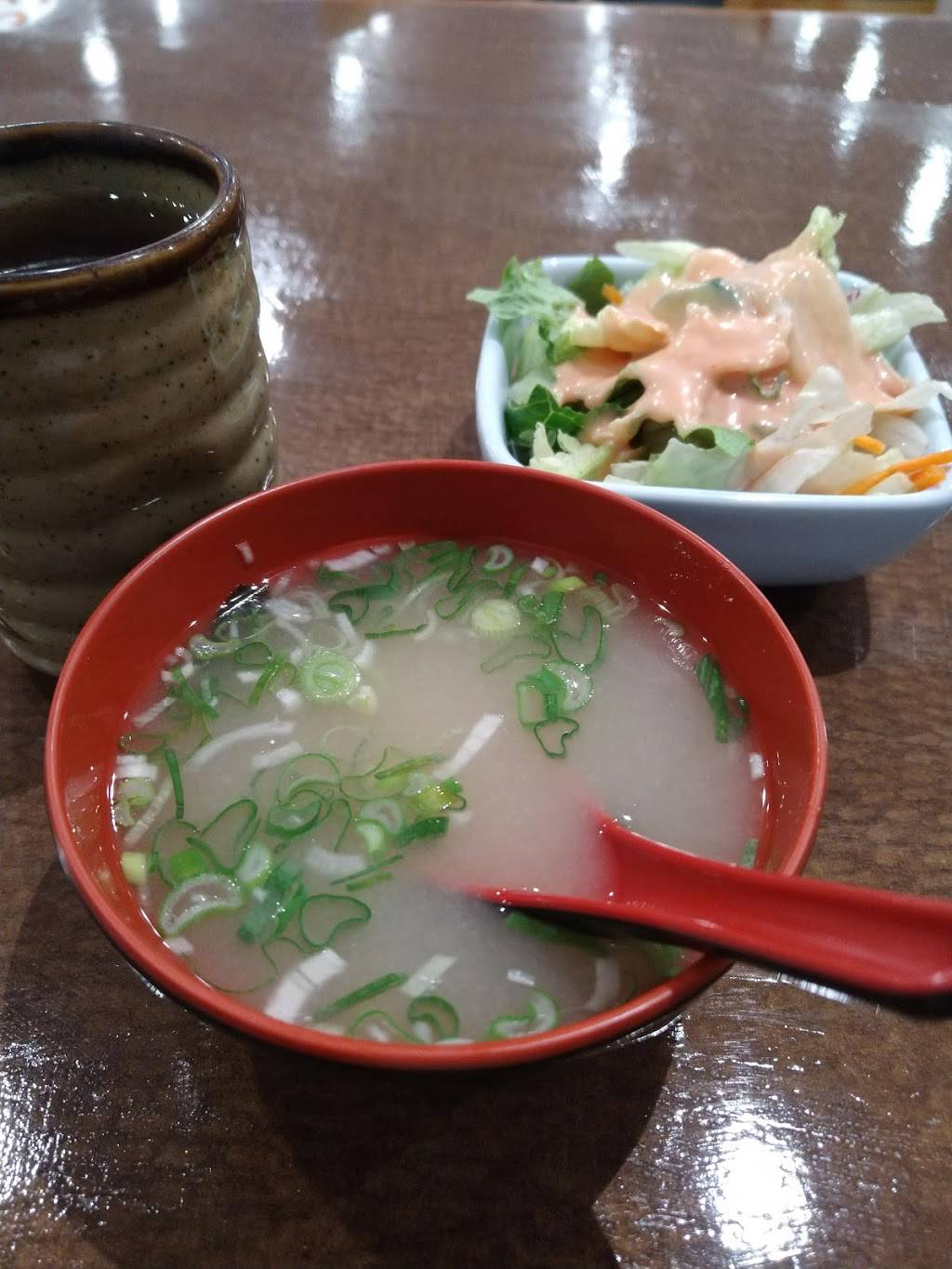 IWA YA Teppanyaki & Sushi | restaurant | 9600 Bellaire Blvd #101A, Houston, TX 77036, USA | 3468672133 OR +1 346-867-2133