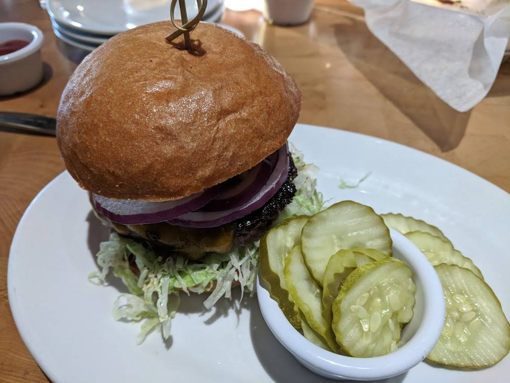 Zinburger Wine & Burger Bar | restaurant | 1900 NJ-10, Parsippany, NJ 07054, USA | 9739989766 OR +1 973-998-9766