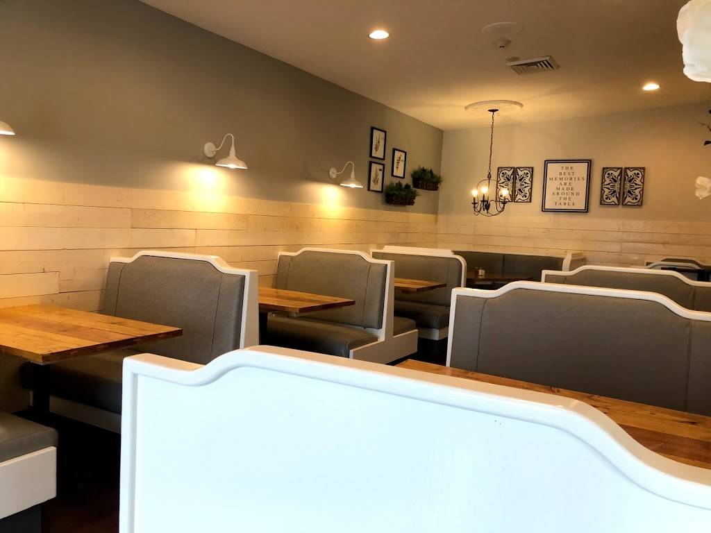 The Southern Cafe | restaurant | 511 Roselle Rd, Roselle, IL 60172, USA | 8472529102 OR +1 847-252-9102