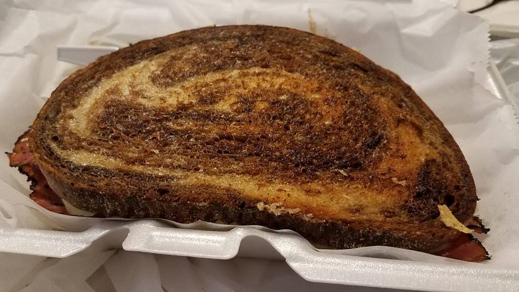 Goodfellas New York Italian Deli | restaurant | 408 Delsea Dr, Glassboro, NJ 08028, USA | 8564420202 OR +1 856-442-0202