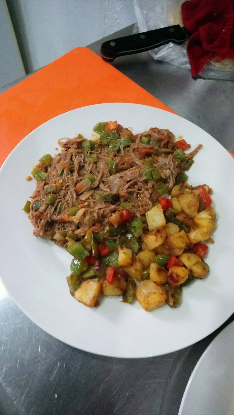 Olivos "Coffee & Lunch" | restaurant | Av Gastelum # 1499 esq. 15, Zona Centro, 22800 Ensenada, B.C., Mexico | 016462487822 OR +52 646 248 7822