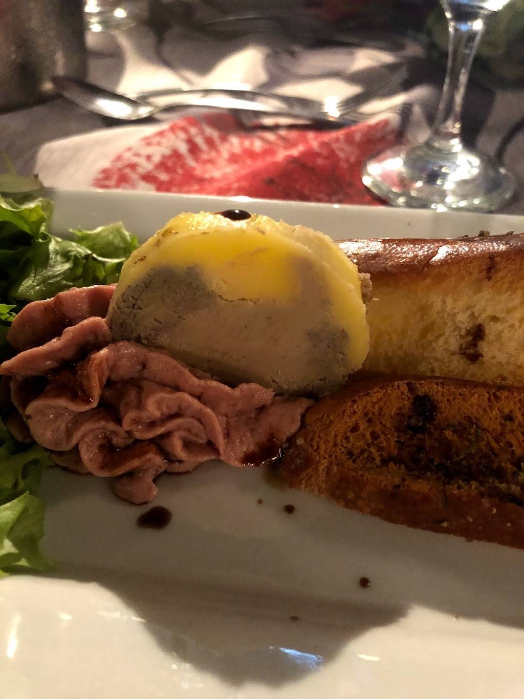 Fourchettes et Pigments – Resto - traiteur | restaurant | 22 du, Rue du Marché, Salaberry-de-Valleyfield, QC J6T 1P2, Canada | 4503774987 OR +1 450-377-4987