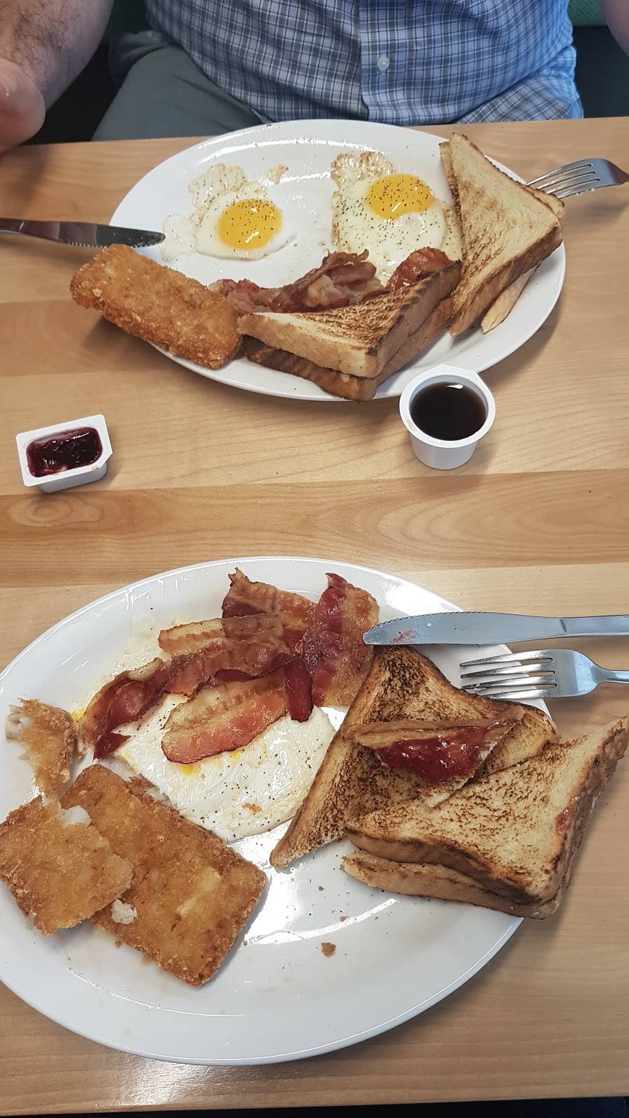 A&W Canada | restaurant | 656 Erb St W, Waterloo, ON N2T 2Z7, Canada | 2269888412 OR +1 226-988-8412