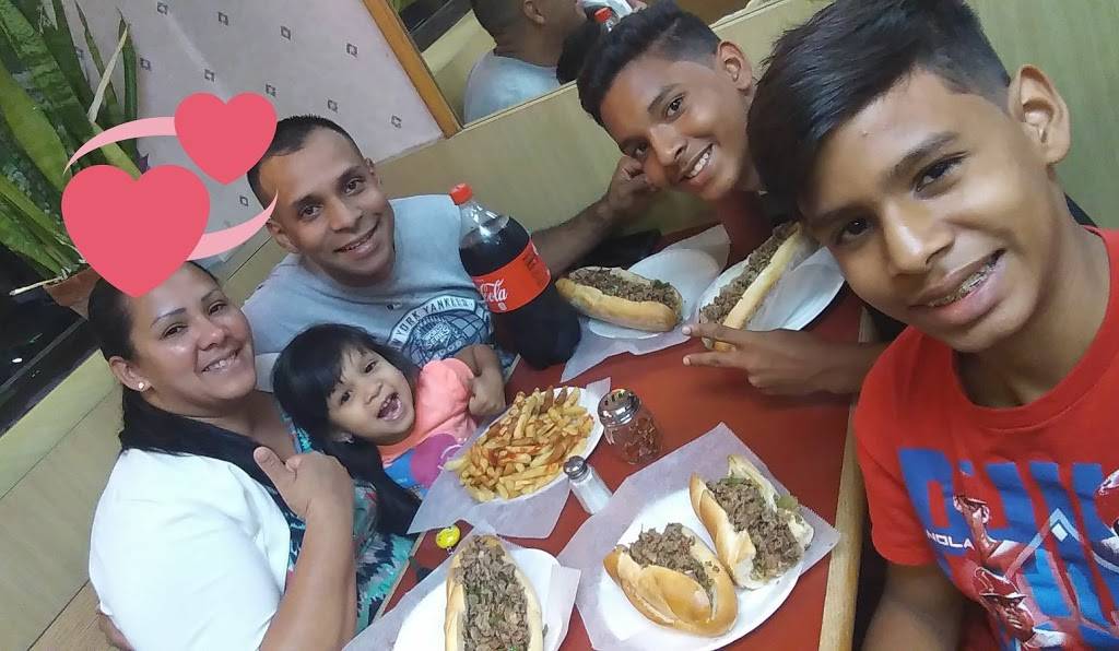 Castor Pizza | restaurant | 6038 Castor Ave, Philadelphia, PA 19149, USA | 2155330900 OR +1 215-533-0900