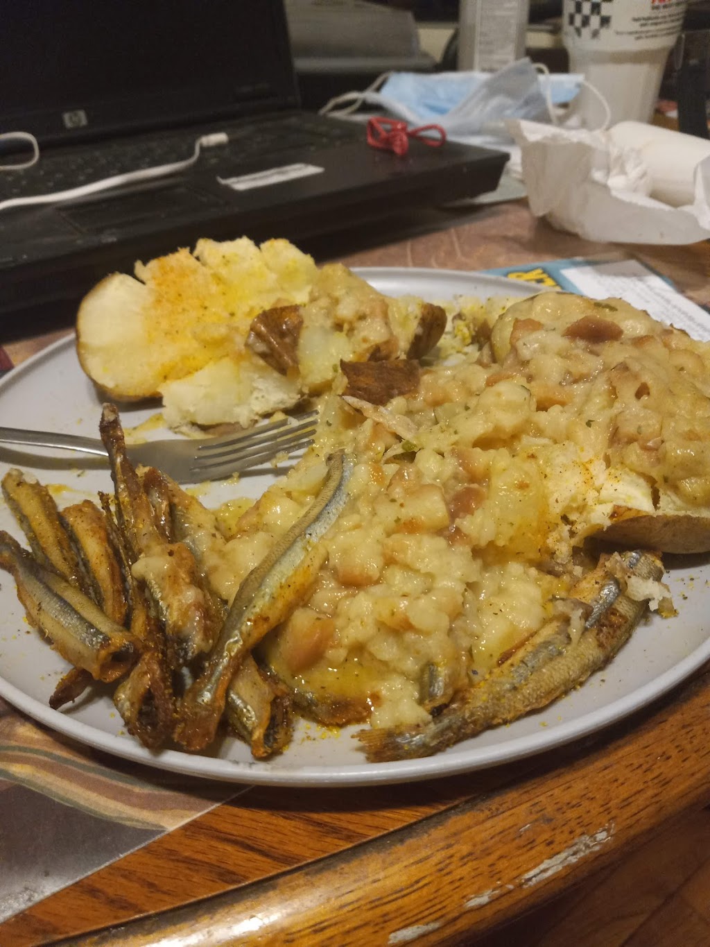 Fried Chicken and Fries Soulfood | restaurant | 6751 Floyd Ave, Detroit, MI 48210, USA | 2485085699 OR +1 248-508-5699