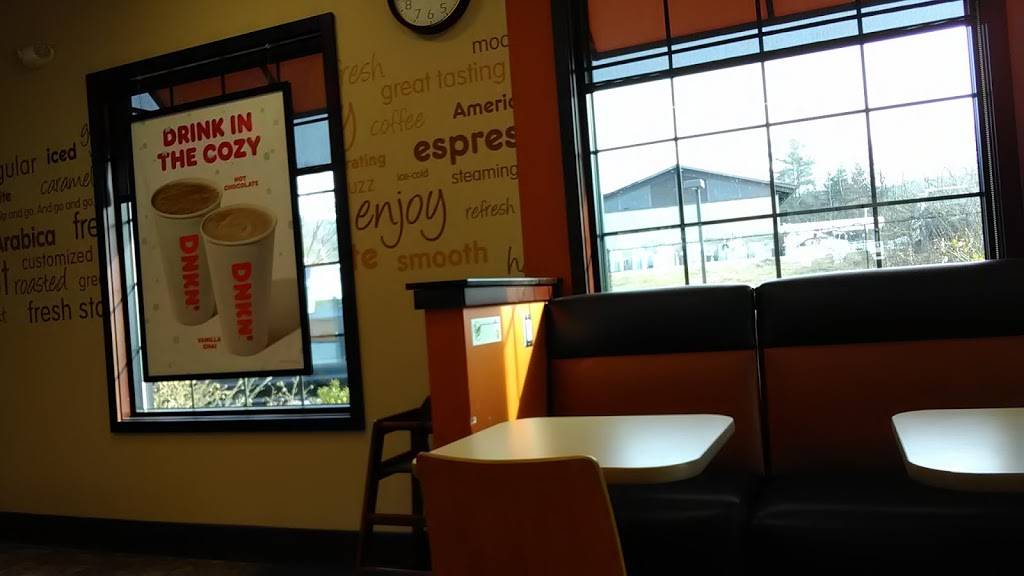 Dunkin | bakery | 436 Farmington Ave, Plainville, CT 06062, USA | 8608460549 OR +1 860-846-0549