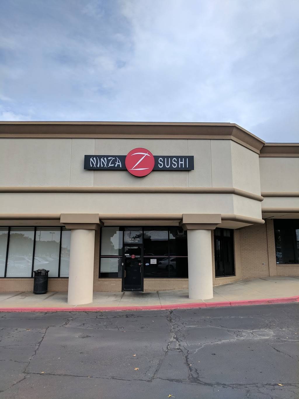 Ninza Sushi Bar | restaurant | 8428 W 13th St N #100, Wichita, KS 67212, USA | 3165585111 OR +1 316-558-5111