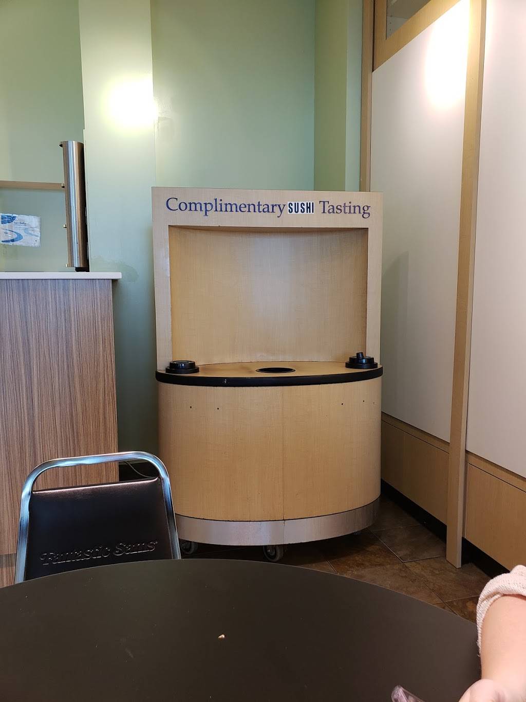 Chin Sushi House | restaurant | 49 W Maryland St, Indianapolis, IN 46204, USA | 3172952288 OR +1 317-295-2288