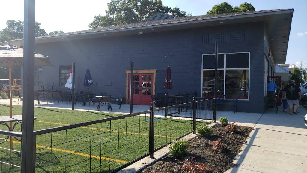 Uncle Bubbas Barbecue & Smokehouse | restaurant | 2353 Hwy 51 S, Hernando, MS 38632, USA | 6622983072 OR +1 662-298-3072