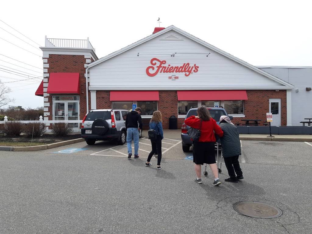 Friendlys | restaurant | 47 Long Pond Rd, Plymouth, MA 02360, USA | 5087462942 OR +1 508-746-2942