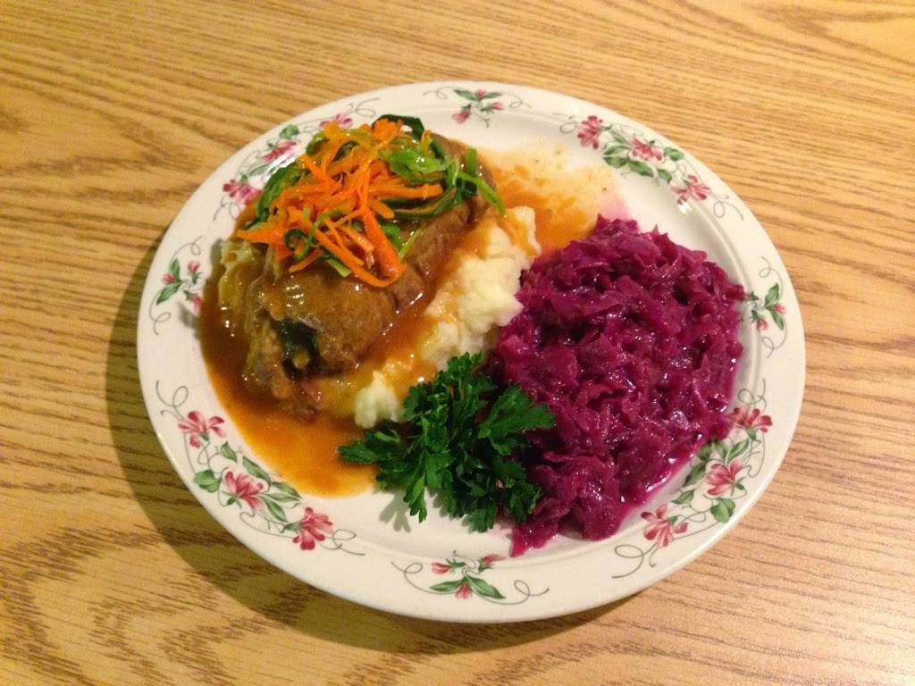 Schnitzel Platz | restaurant | 729 North Ave, Glendale Heights, IL 60139, USA | 6309429900 OR +1 630-942-9900