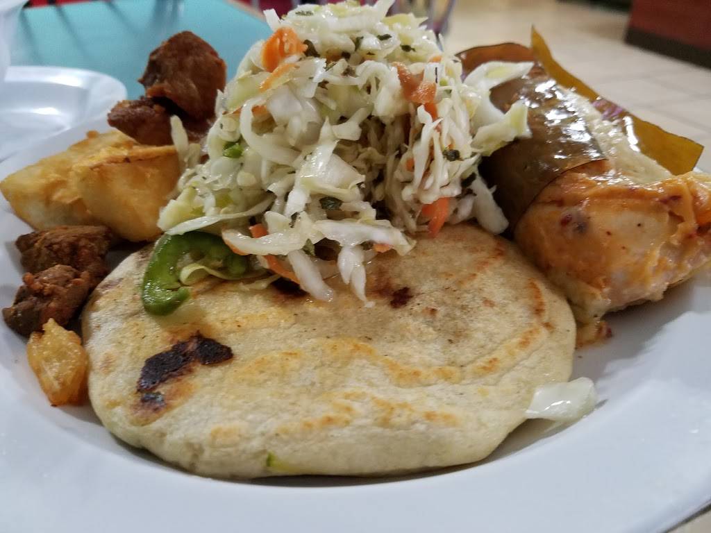 El Chalate Restaurant | restaurant | 8119 E Colfax Ave, Denver, CO 80220, USA | 3033330818 OR +1 303-333-0818