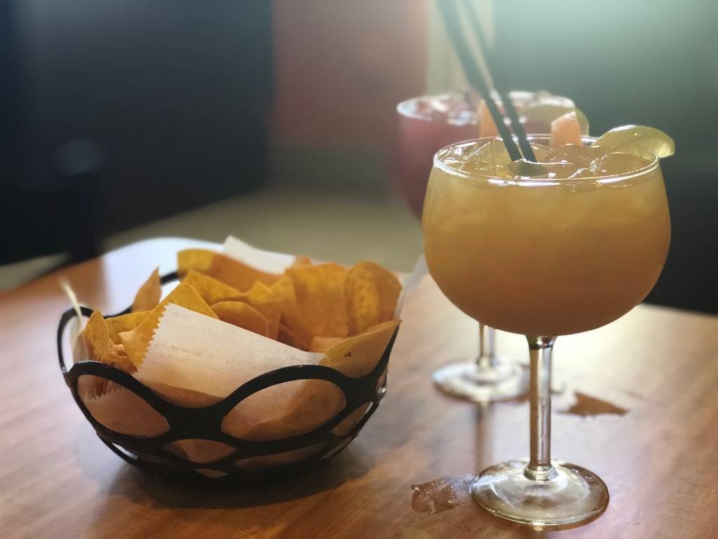 Casa Amigos Authentic Mexican Restaurant | restaurant | 7950 S, US-1, Port St. Lucie, FL 34952, USA | 7722042744 OR +1 772-204-2744