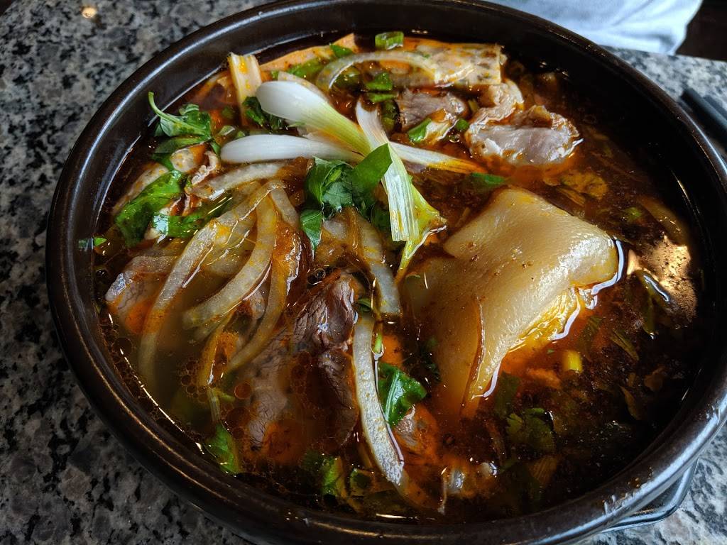 Bạn Tôi Restaurant | restaurant | 1035 Dorchester Ave, Dorchester, MA 02125, USA | 6173266073 OR +1 617-326-6073