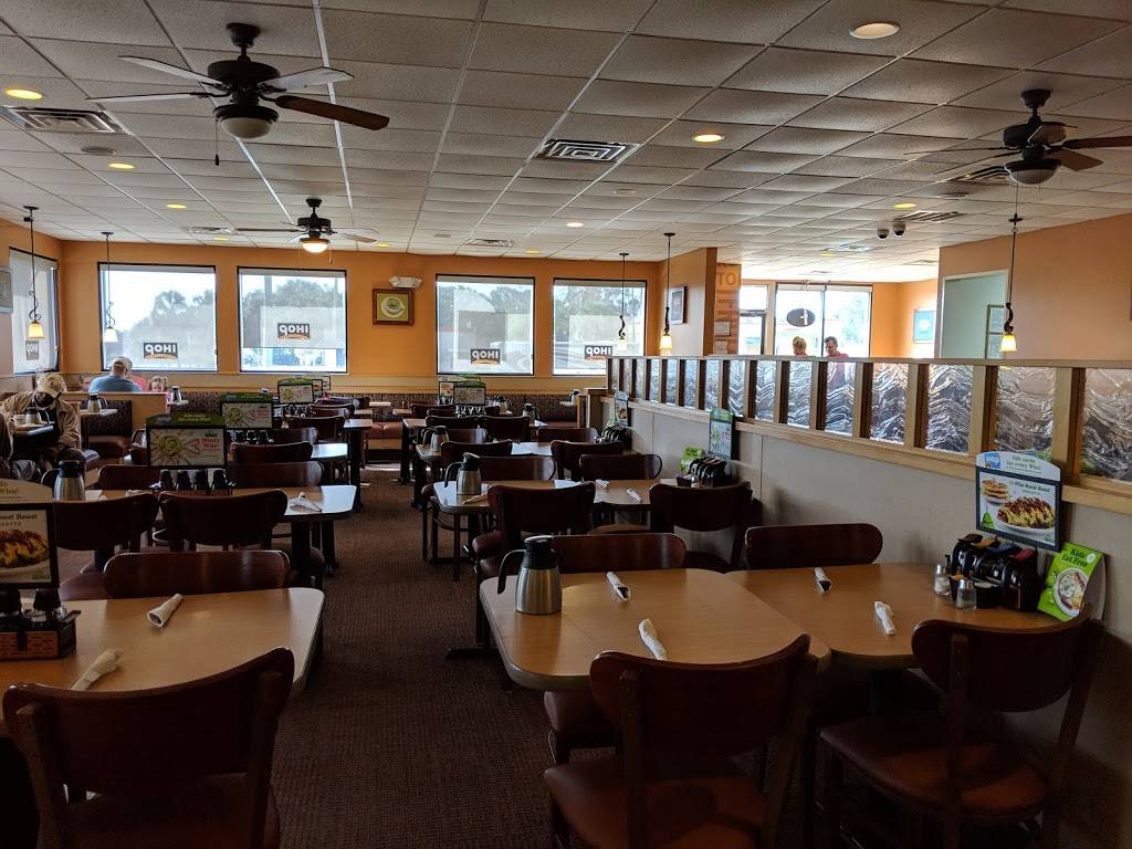 IHOP | bakery | 16025 US-441, Eustis, FL 32726, USA | 3525896070 OR +1 352-589-6070