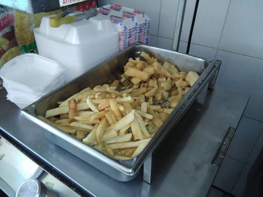 Super Chicken | restaurant | 2531 Ennalls Ave, Wheaton, MD 20902, USA | 3019335200 OR +1 301-933-5200