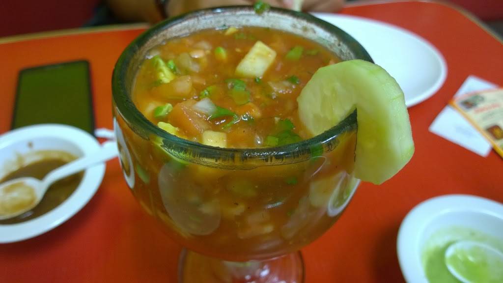 Carlitos Diner | restaurant | 7451 Warner Ave G, Huntington Beach, CA 92647, USA | 7148419966 OR +1 714-841-9966