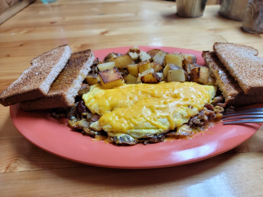 Junes Cafe | restaurant | 1986 AZ-260, Heber, AZ 85928, USA | 9285354510 OR +1 928-535-4510