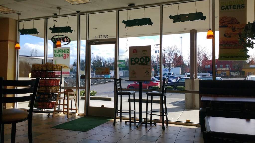 Subway | meal takeaway | 10643 NE Sandy Blvd Suite D, Portland, OR 97220, USA | 5032510400 OR +1 503-251-0400