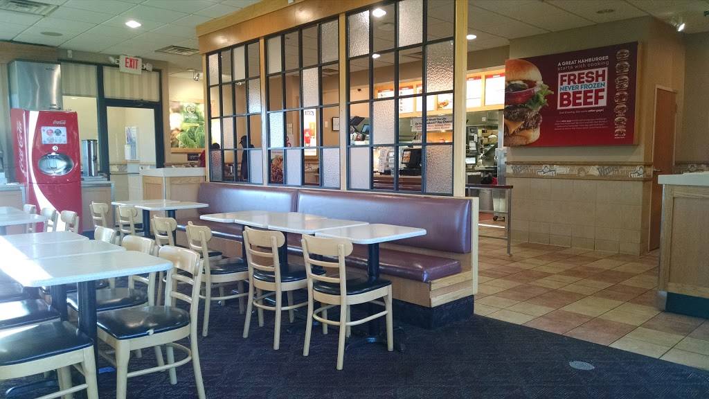 Wendys | restaurant | 1255 E 16th St, Dubuque, IA 52001, USA | 5635840288 OR +1 563-584-0288