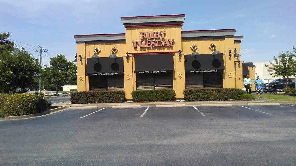Ruby Tuesday | restaurant | 1135 Broad St, Sumter, SC 29151, USA | 8037780771 OR +1 803-778-0771