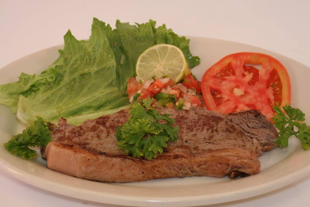 El Rinconcito Salvadoreno Restaurant | restaurant | 15924 SW 137th Ave, Miami, FL 33177, USA | 7865730343 OR +1 786-573-0343