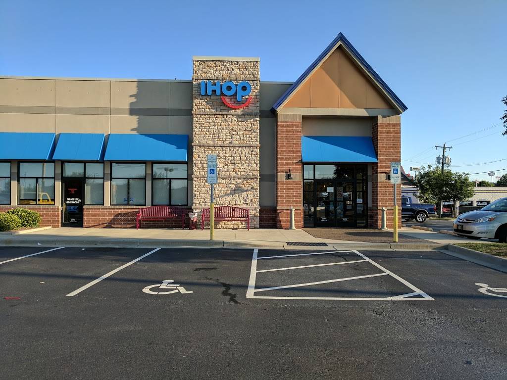 IHOP | bakery | 478 River Hwy, Mooresville, NC 28117, USA | 7047991511 OR +1 704-799-1511
