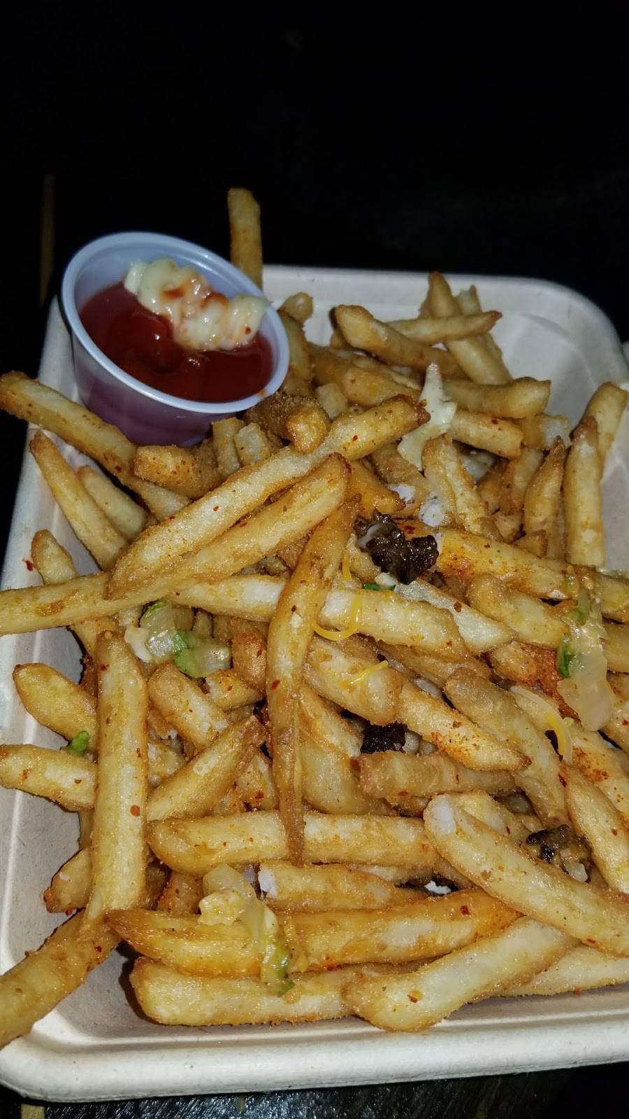 Alibi Room | restaurant | 12236 Washington Blvd, Los Angeles, CA 90066, USA | 3103909300 OR +1 310-390-9300