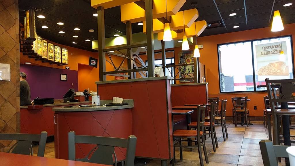 Taco Bell | meal takeaway | 421 S Duff Ave, Ames, IA 50010, USA | 5152680100 OR +1 515-268-0100