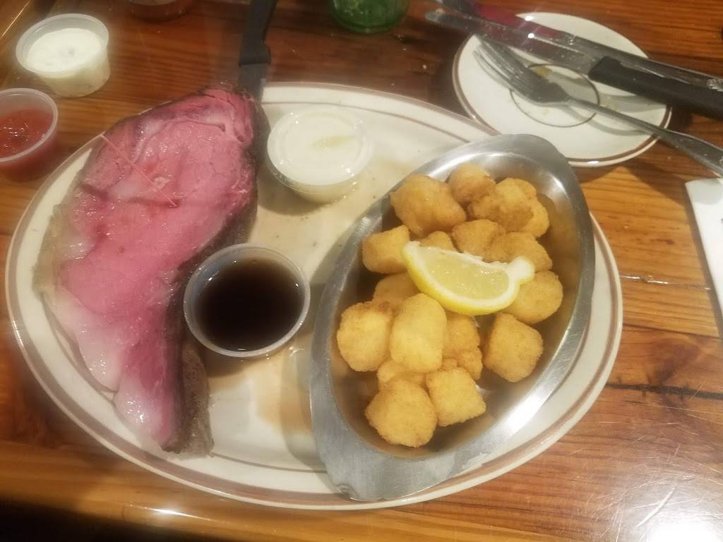 U.S.S. Chowder Pot IV | restaurant | 165 Brainard Rd, Hartford, CT 06114, USA | 8602443311 OR +1 860-244-3311