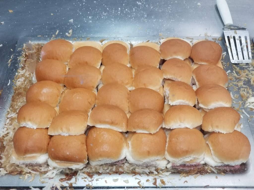 White Castle | restaurant | 5605 Charlotte Ave, Nashville, TN 37209, USA | 6153563637 OR +1 615-356-3637